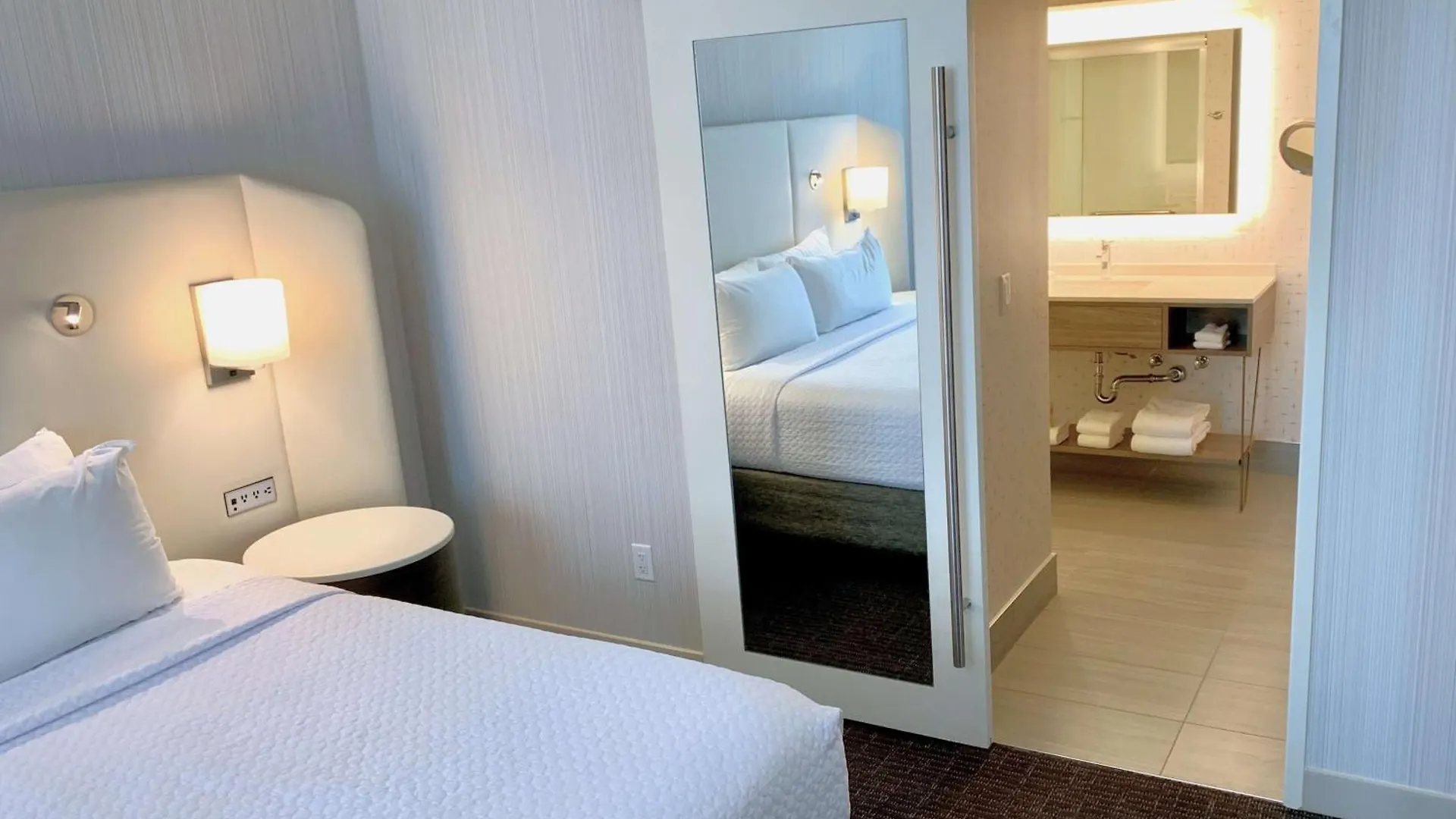 Sonesta Columbus Downtown Hotel 4*,  United States