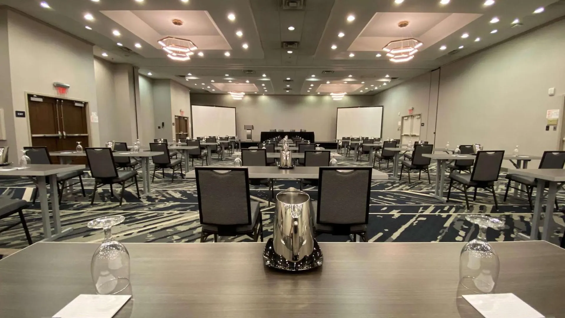 Sonesta Columbus Downtown Hotel