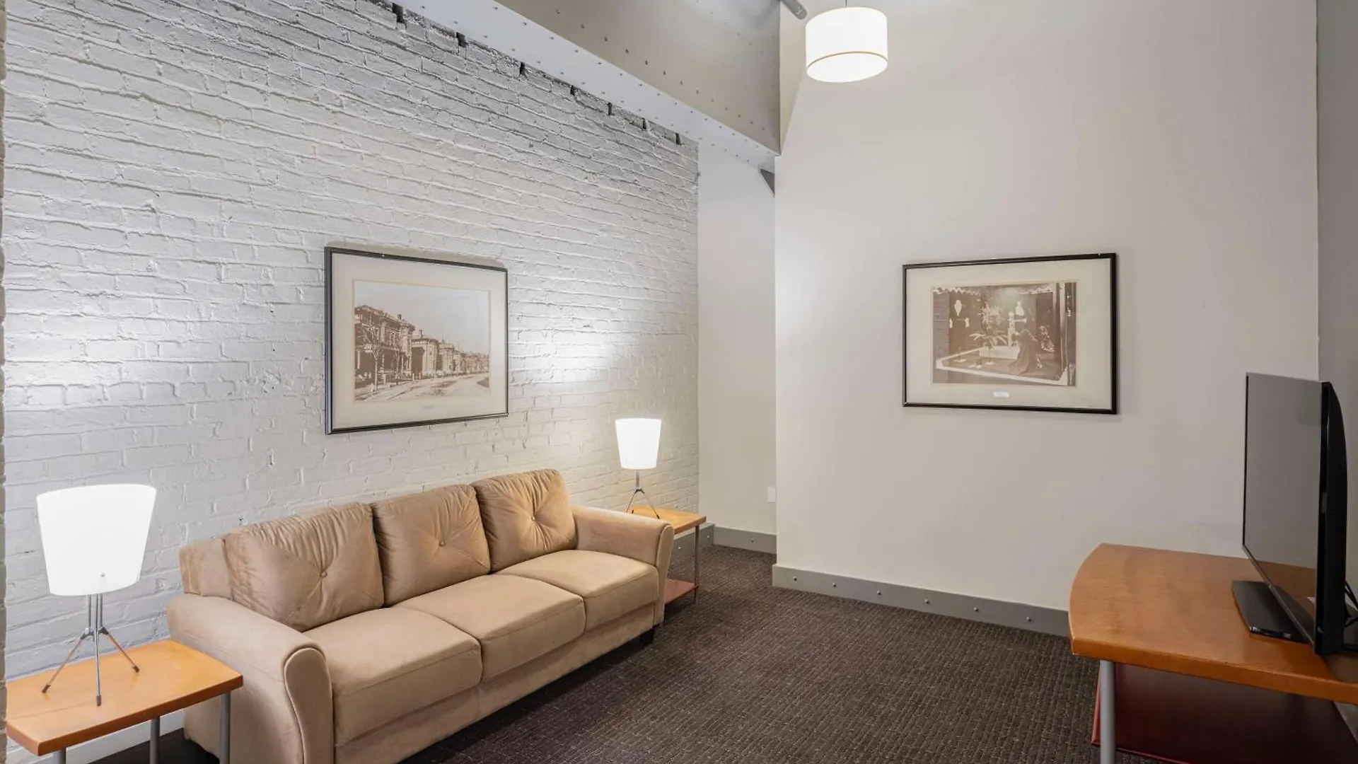 Sonesta Columbus Downtown Hotel